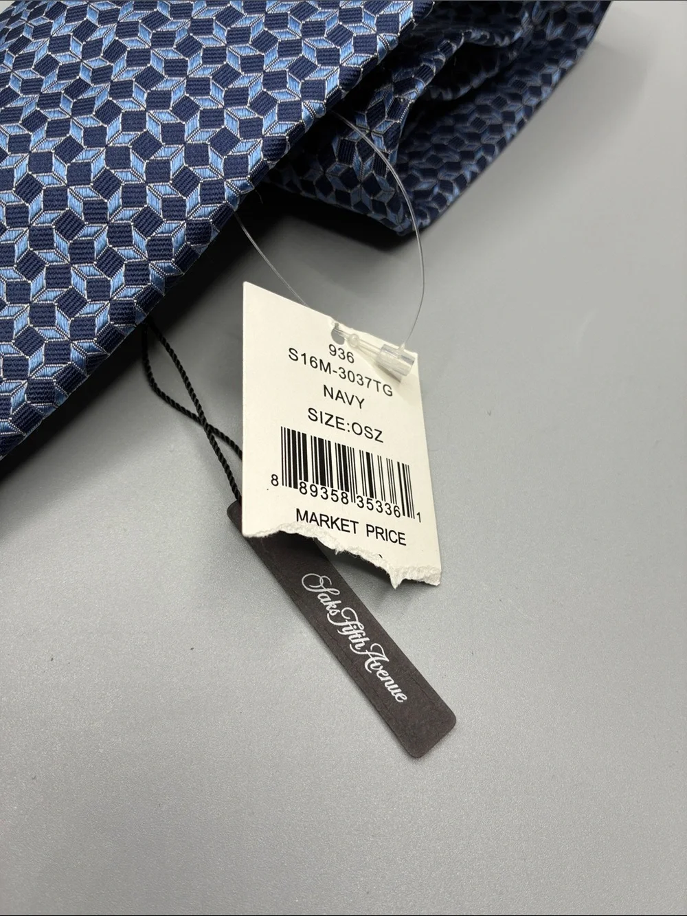 Saks Fifth Avenue Blue Geometric Silk Necktie NEW WITH TAGS